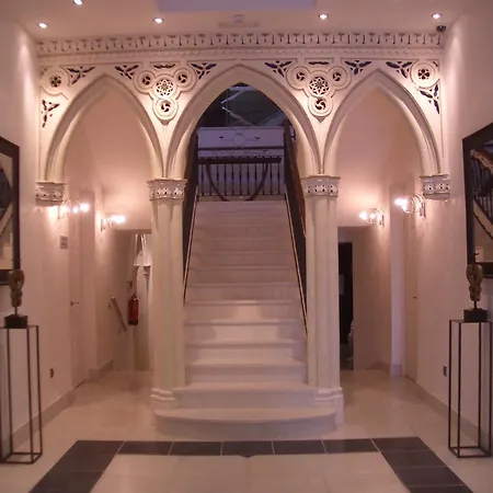 Hotel Catedral 4*